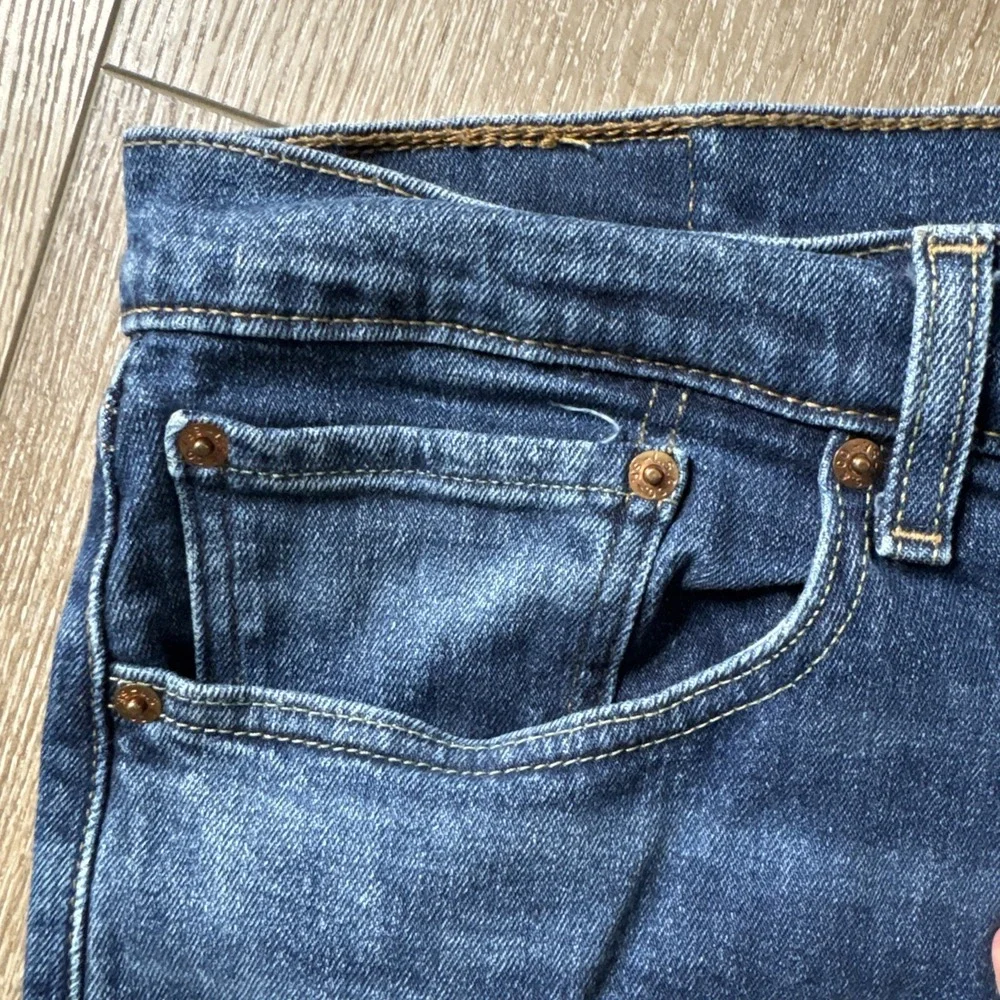 Levis 505 Jeans Mens 34x30 Blue Medium‎ Wash Straight Leg Regular Fit Zip Fly
